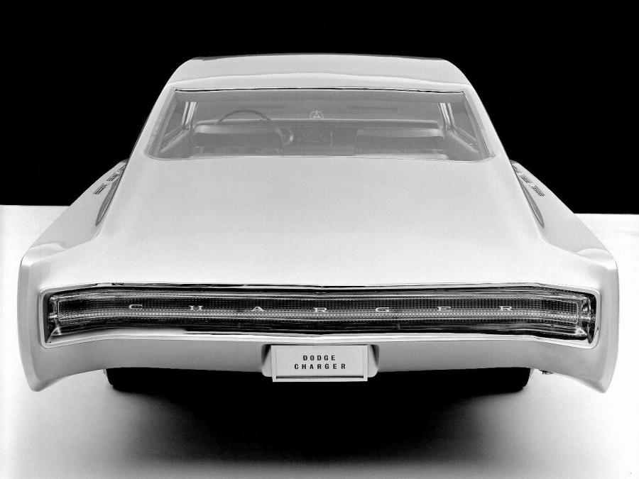  Dodge Charger II Concept Car 1965 года  (фото 5 из 7)